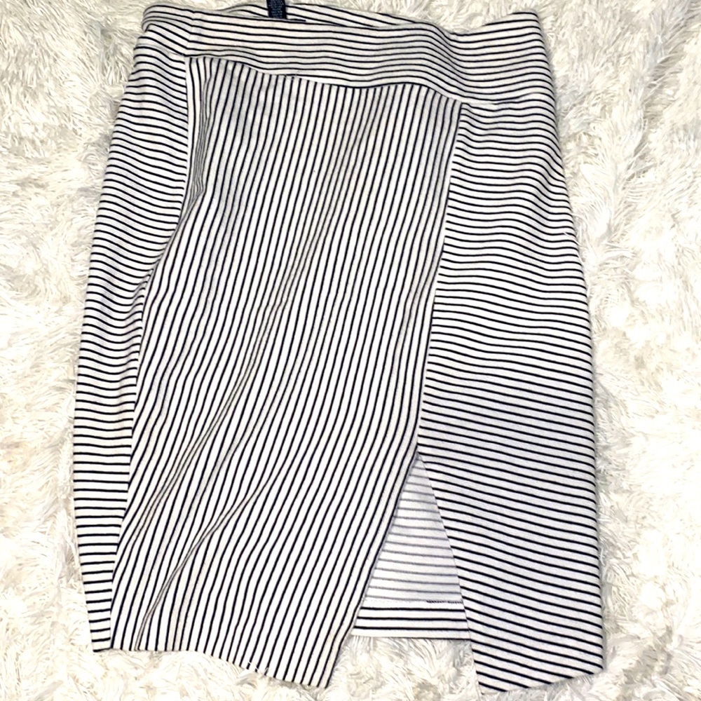 White mid skirt with slit